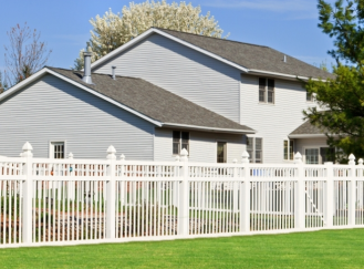 Why Vinyl Fencing Is Perfect for New Jersey's Weather – An Infographic